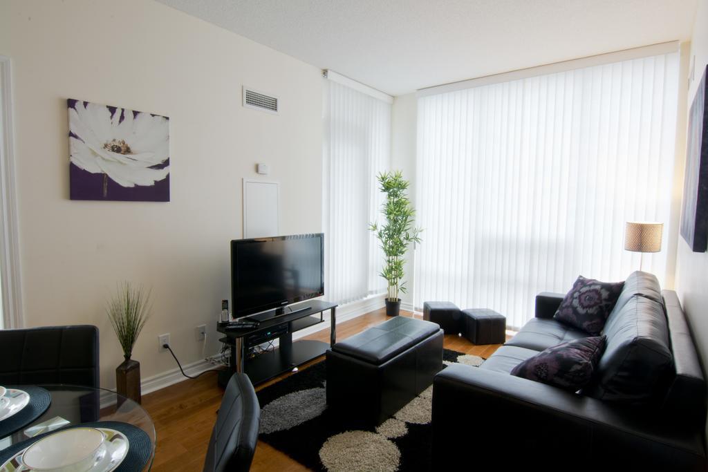Maplewood Furnished Suites Mississauga Rum bild