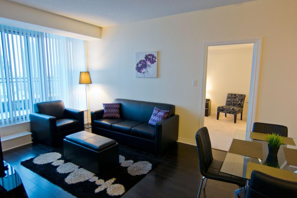 Maplewood Furnished Suites Mississauga Exteriör bild