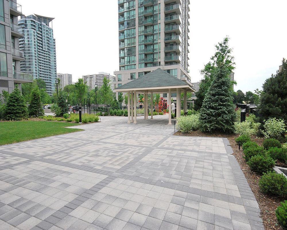Maplewood Furnished Suites Mississauga Exteriör bild